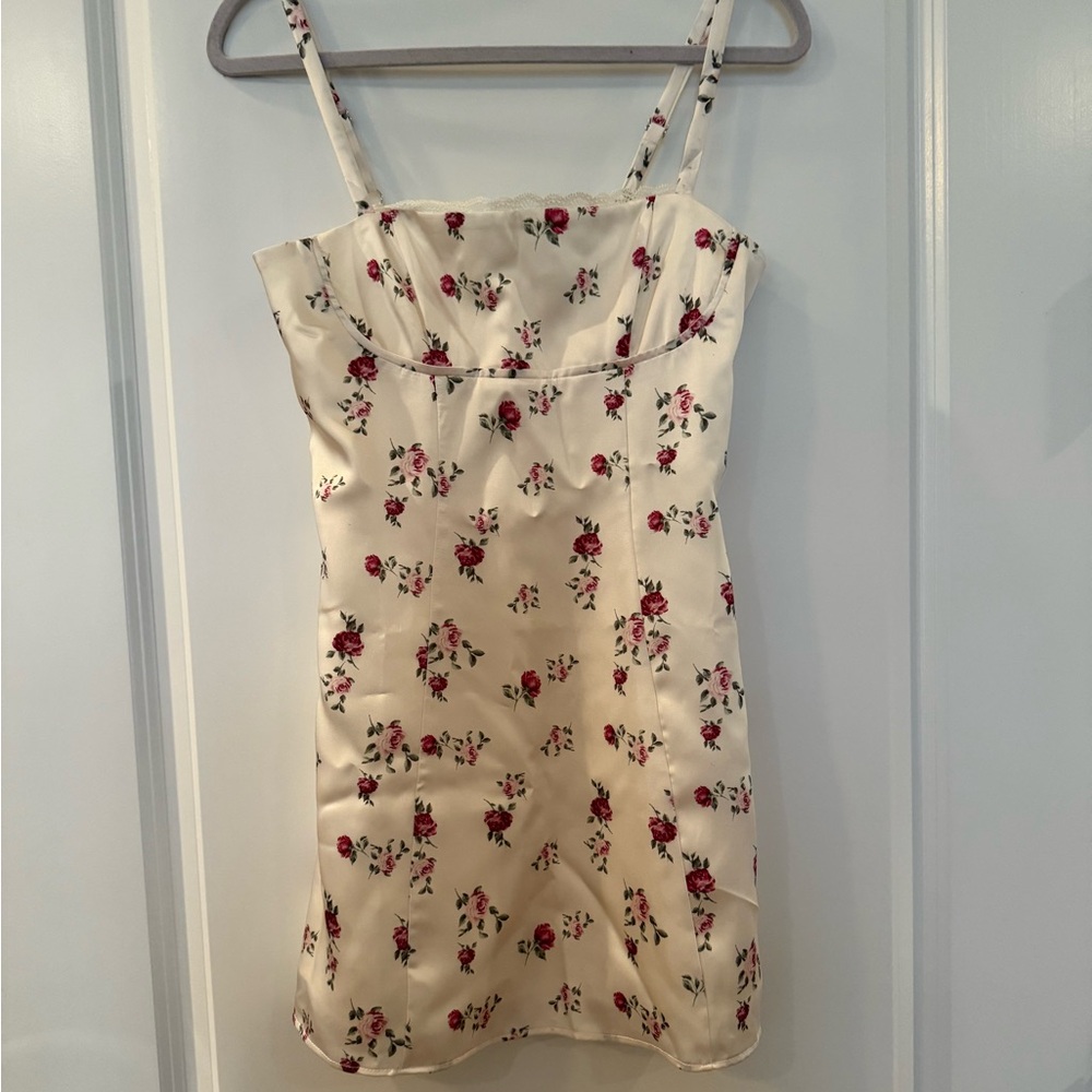 Forever 21 Cream Floral Mini Dress